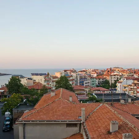 Guest house Dom Mladenovi Sozopol