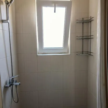 Dom Mladenovi Guest house