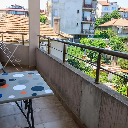 Pensiune Dom Mladenovi