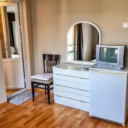 Dom Mladenovi Pensiune Sozopol